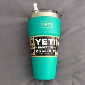 YETI Rambler 26 oz Cup with Straw Lid - Aquifer blue